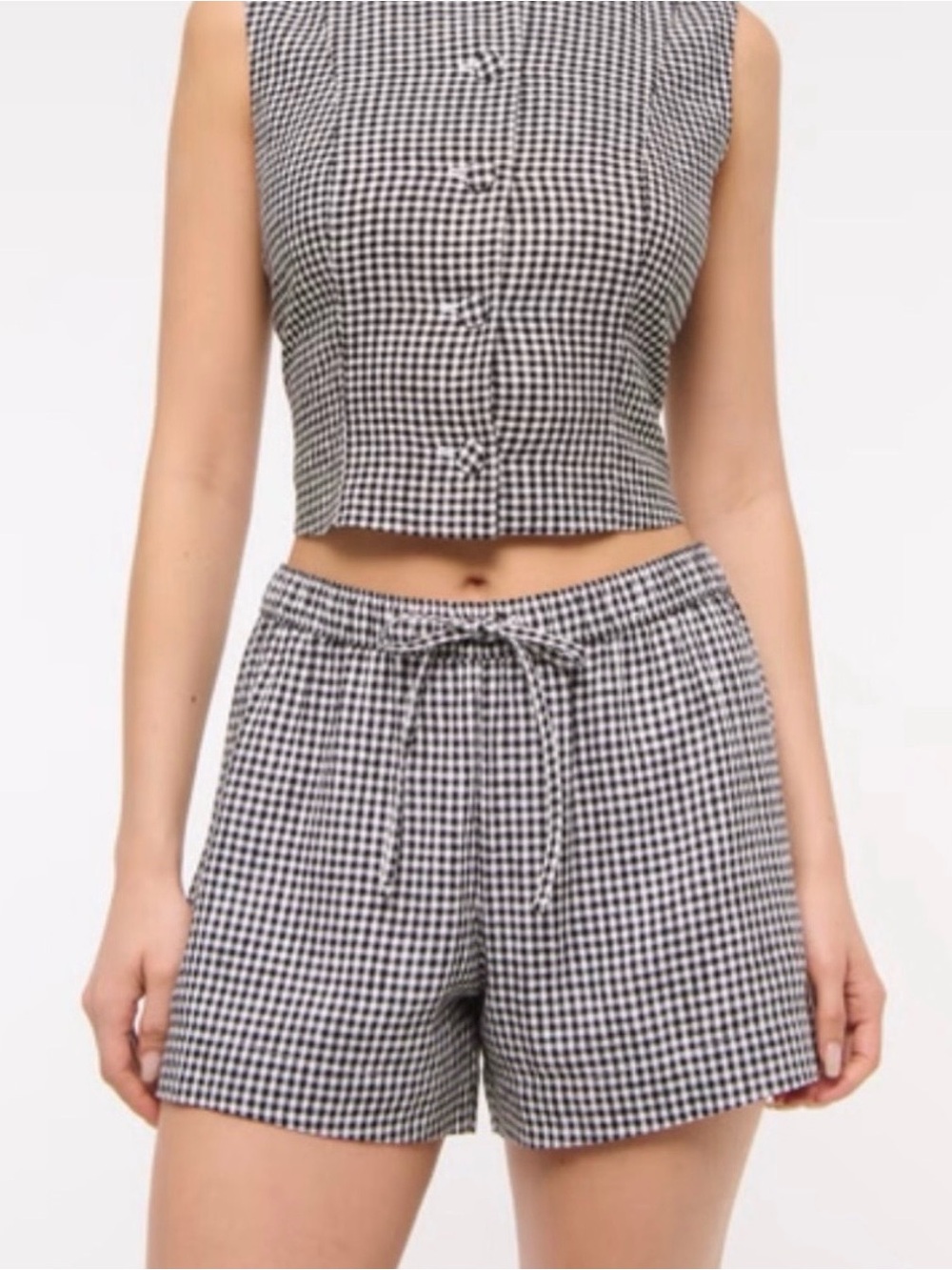 Abercrombie Mid Rise Linen-Blend Pull-On Gingham Shorts Black & White NWT Small